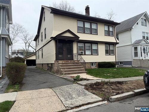 538 N Maple Ave, East Orange, NJ, 07017-4620 | Card Image