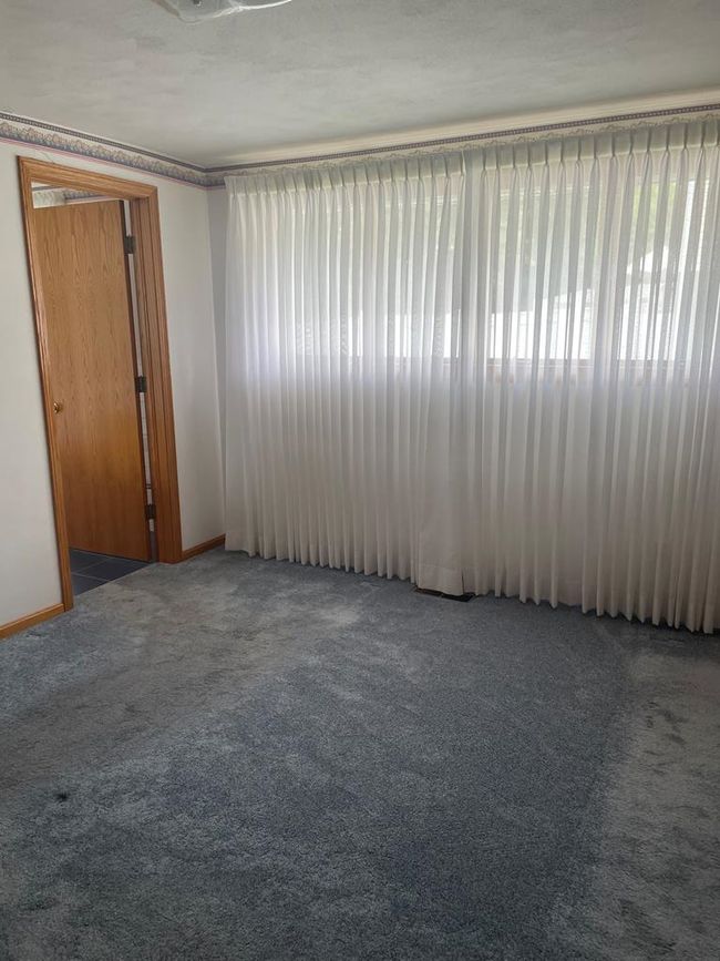 7 Zitko Ter, Home with 3 bedrooms, 2 bathrooms and null parking in Glen Dale WV | Image 13