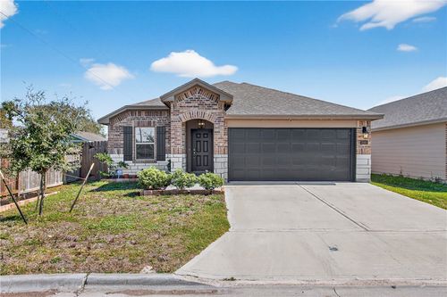 2302 Quiet Ln, Corpus Christi, TX, 78418-1314 | Card Image
