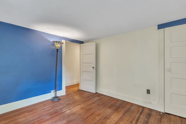 Hardwood flooring in Primary | Image 33