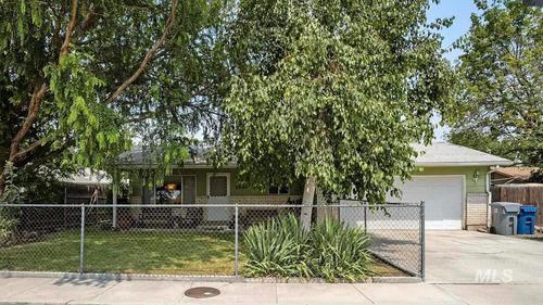 2309 Carter Ct, Caldwell, ID, 83605-3014 | Card Image