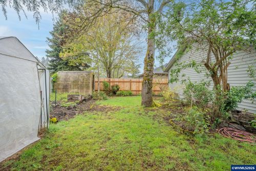 2736 S 12th St, Lebanon, OR, 97355 | Card Image