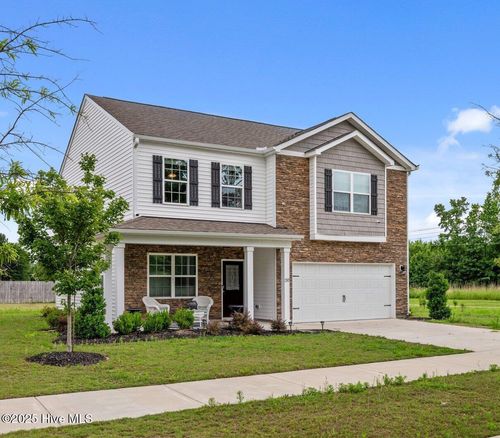 2005 Chiles Dr, New Bern, NC, 28562-5543 | Card Image