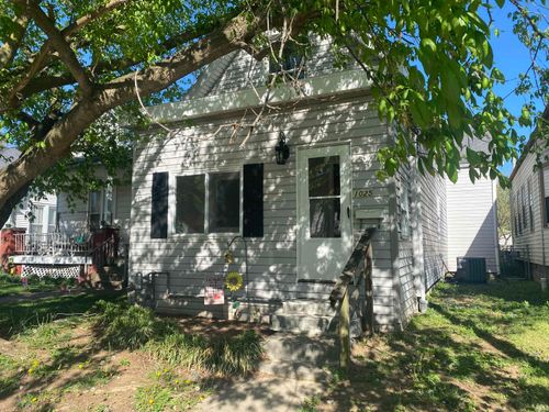 1025 N 2nd Ave, Evansville, IN, 47710-1901 | Card Image