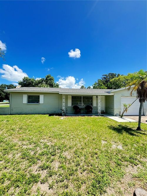 2785 Pinehurst Ave, Belleair Bluffs, FL, 33770-1714 | Card Image
