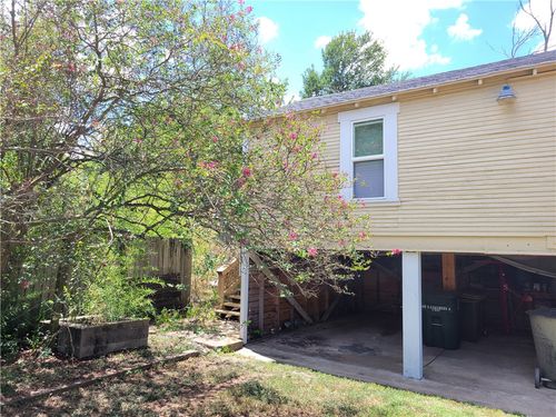 100 S Congress Street, Bryan, TX, 77803 | Card Image