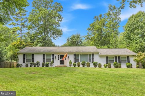 5238 Graystone Rd, WARRENTON, VA, 20187-2664 | Card Image