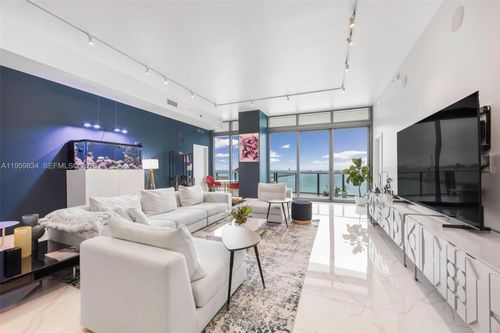 apt-4002-460 Ne 28th St, Miami, FL, 33137-5089 | Card Image