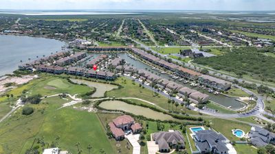 7 Harbor Town, Townhouse with 3 bedrooms, 2 bathrooms and 2 parking in Laguna Vista TX | Image 3