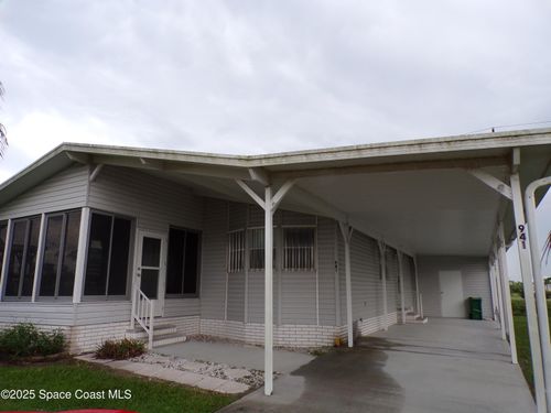 941 Wren Cir, Barefoot Bay, FL, 32976-7508 | Card Image