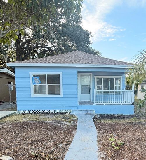 323 Dorsett Ave, LAKE WALES, FL, 33853-3642 | Card Image