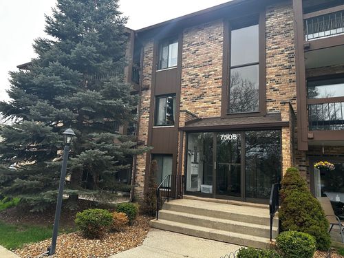 122-7505 175th St, Tinley Park, IL, 60477-3765 | Card Image