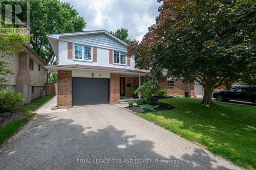 20 Meadowview Rd, London, ON, N6J4E6 | Card Image