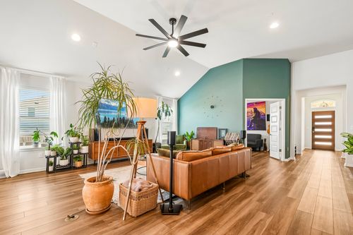 10700 Sentinel Drive, Austin, TX, 78747 | Card Image