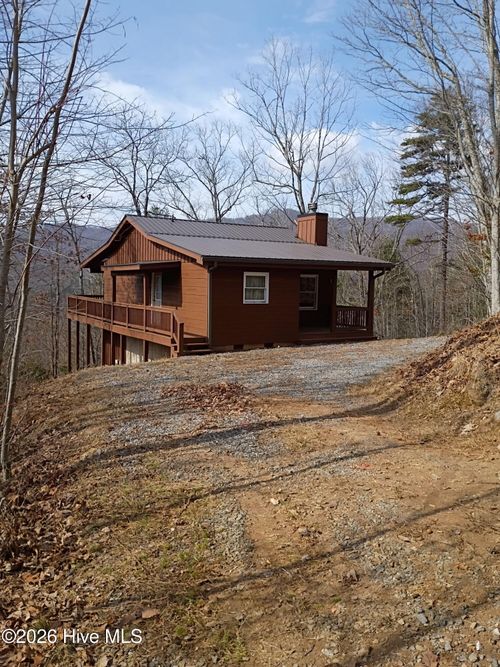 220 Nellie Cir, Murphy, NC, 28906-4437 | Card Image