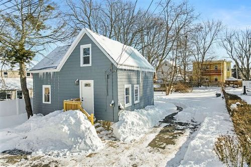 17 Lummus Ct, Lynn, MA, 01904-1901 | Card Image