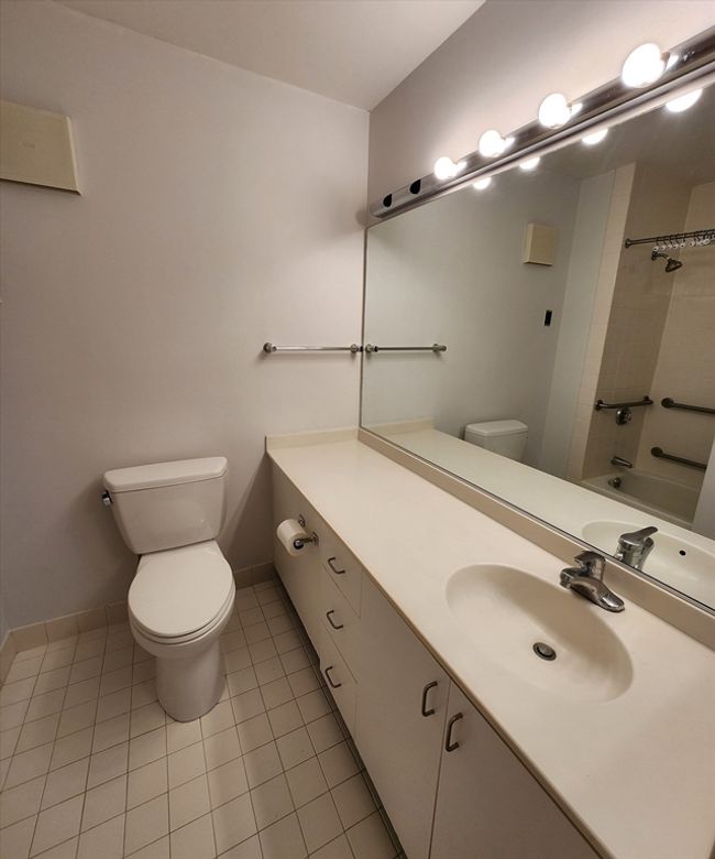 APT-332 - 100 Rosemary Way, Condo with 2 bedrooms, 2 bathrooms and 2 parking in Needham MA | Image 8