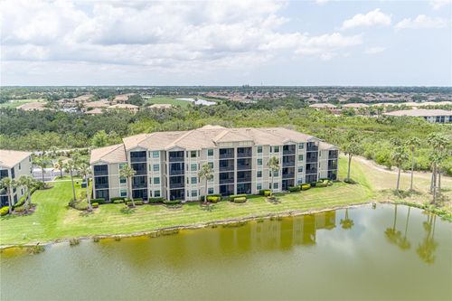 unit-204-7005 River Hammock Dr, BRADENTON, FL, 34212-8242 | Card Image