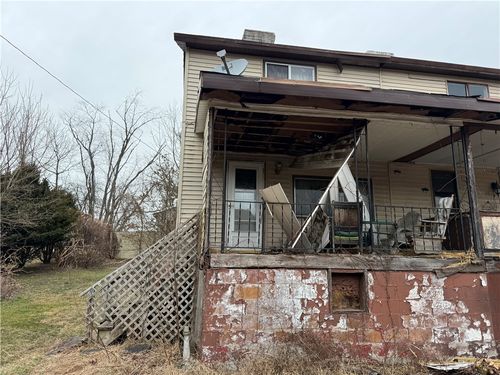 176 Lower Oliver 3, Uniontown, PA, 15401-9705 | Card Image