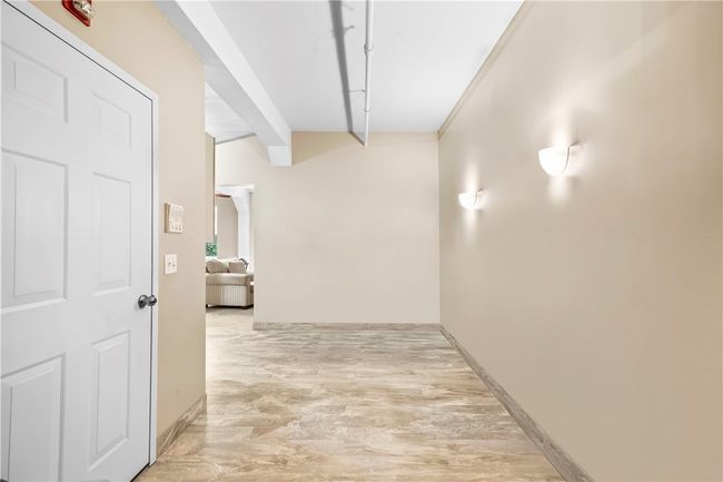 APT-12 - 148 Bernon St, Condo with 2 bedrooms, 1 bathrooms and 2 parking in Woonsocket RI | Image 4