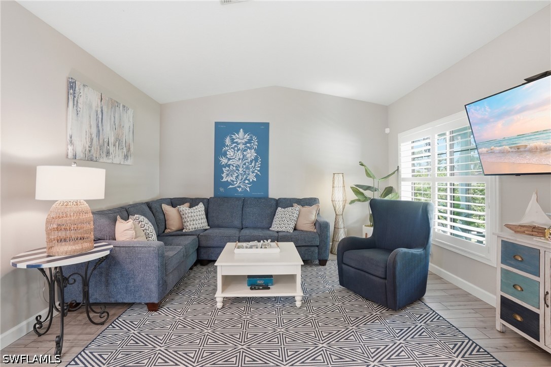 Residential in Naples 2