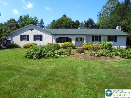 2546 Wehr Mill Rd, Orefield, PA, 18069-9623 | Card Image