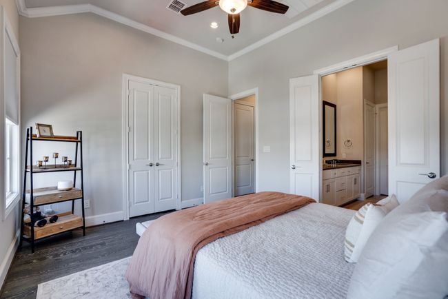 14985 Oak St, Townhouse with 3 bedrooms, 4 bathrooms and null parking in Addison TX | Image 26