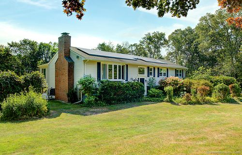 46 Pleasant Dr, Bethany, CT, 06524-3029 | Card Image