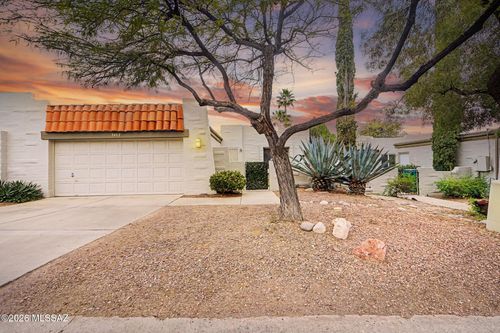7402 E Wandering Road, Tucson, AZ, 85750 | Card Image
