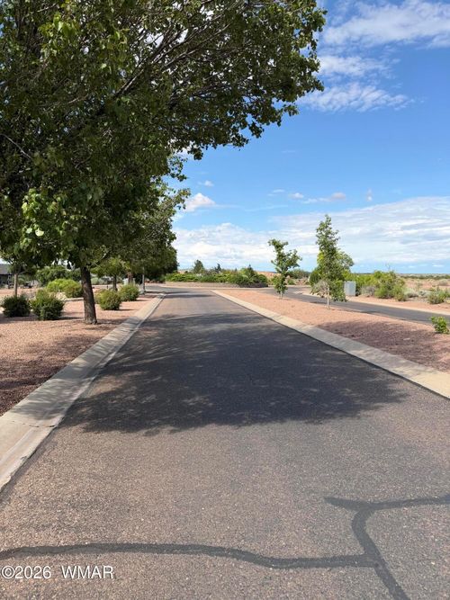 28 S Frontier Parkway, Snowflake, AZ, 85937 | Card Image