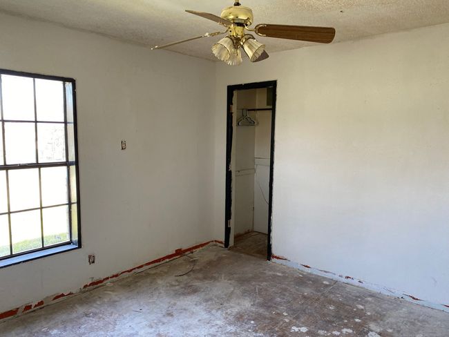 501 S Clay St, House other with 3 bedrooms, 2 bathrooms and null parking in Henrietta TX | Image 13