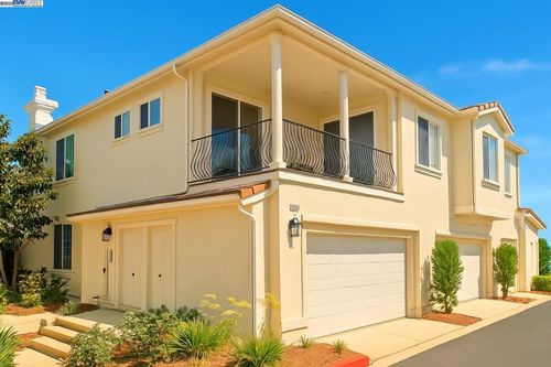 24350 Lorenzo Ln, Valencia, CA, 91355-6055 | Card Image