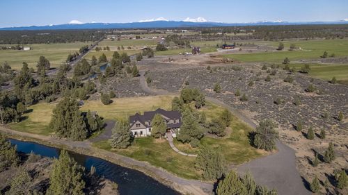 24442 Dodds Rd, Bend, OR, 97701-9665 | Card Image