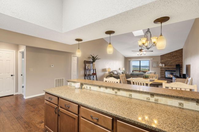 Table Rock Lake Condo | Image 17