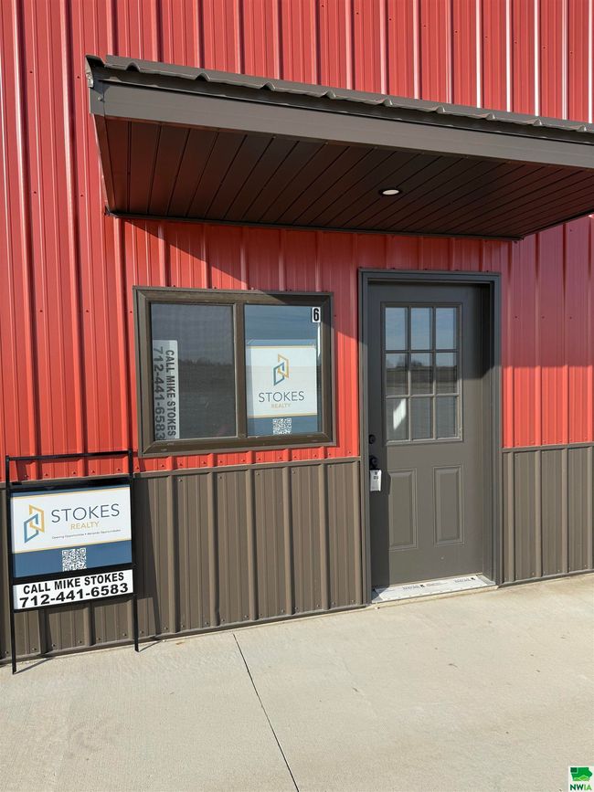 3987 Floyd St, Home with 0 bedrooms, 0 bathrooms and 4 parking in Sheldon IA | Image 4