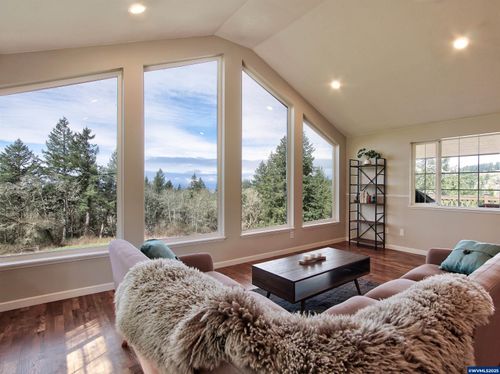 6110 Se Yampo, Amity, OR, 97101 | Card Image