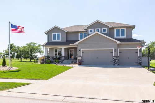 7402 N 281st Ave, Valley, NE, 68064-8037 | Card Image