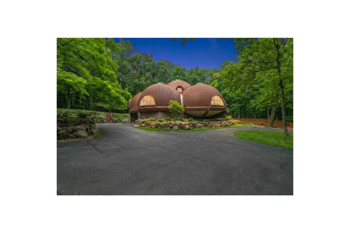 Residential in Oshtemo Charter Township 2