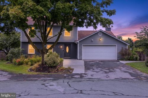 106 Tunis Ct, STEPHENS CITY, VA, 22655-2570 | Card Image