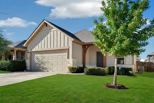 612 Reinhardt Blvd, Georgetown, TX, 78626-2964 | Card Image