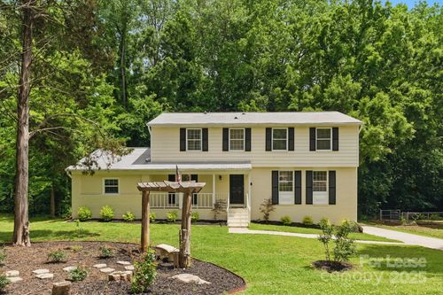 7016 Wannamaker Ln, Charlotte, NC, 28226-8322 | Card Image