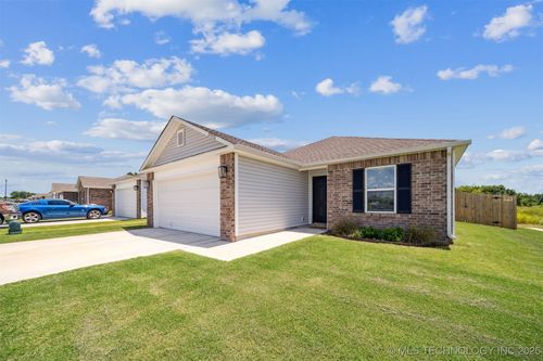 23512 E 115th St S, Broken Arrow, OK, 74014-7760 | Card Image