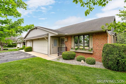 205 Parkside Dr, Zeeland, MI, 49464-2048 | Card Image