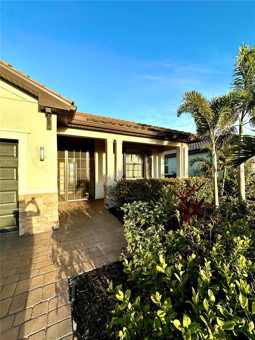 20828 Cattail Blvd, Venice, FL, 34292-2600 | Card Image