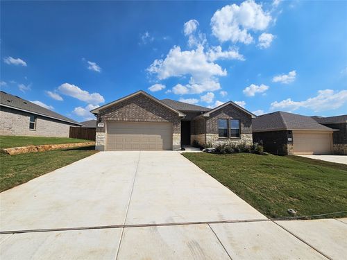 417 Blanco Dr, Azle, TX, 76020-4218 | Card Image