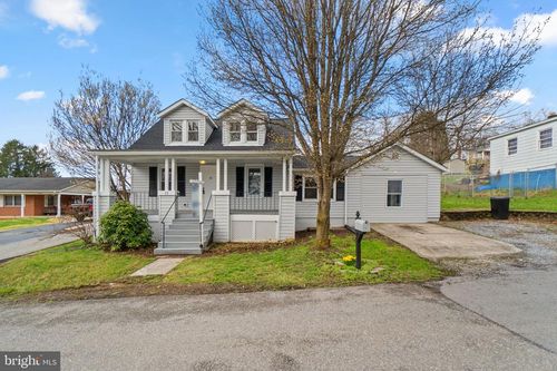 19 Brent St, HANCOCK, MD, 21750-1322 | Card Image
