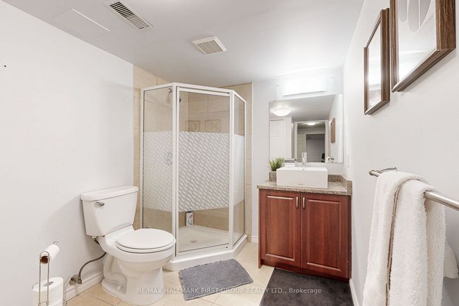 898 Darwin Dr, House other with 5 bedrooms, 4 bathrooms and 2 parking in Pickering ON | Image 43