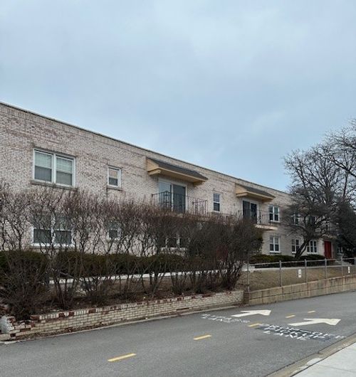 apt-a-2103 Saint Johns Ave, Highland Park, IL, 60035-2444 | Card Image