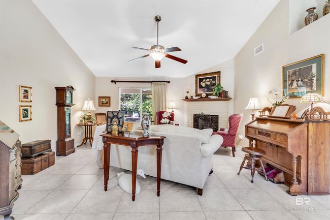 12241 Fritz Ct, House other with 3 bedrooms, 2 bathrooms and null parking in Lillian AL | Image 5