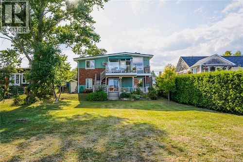 845 O'Neil Ave, Bathurst, NB, E2A2L2 | Card Image